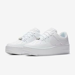 Nike Air Force 1 Sage Low size 6.5